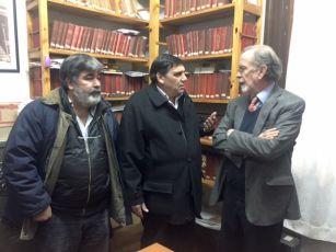 Javier González Fraga visitó el Comité de Distrito de la UCR 