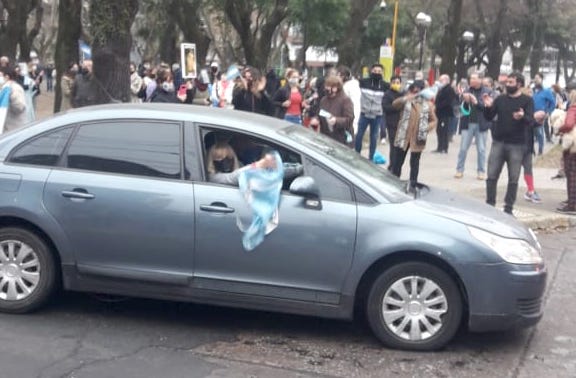 Vecinos reclamaron seguridad en Quilmes centro 
