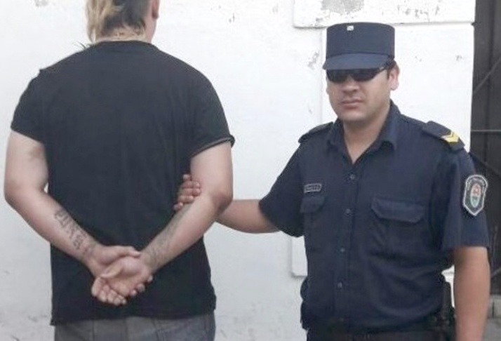 Detuvieron al acusado de asesinar al baterista de Superuva