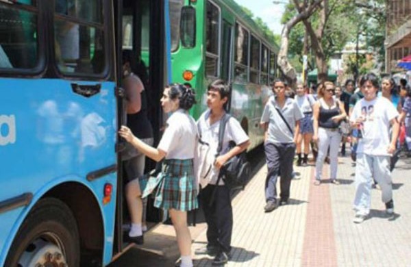 Presentan proyecto para incluir a Terciarios en el boleto estudiantil
