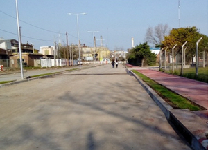 Comenzó la parquización de la renovada avenida Mitre